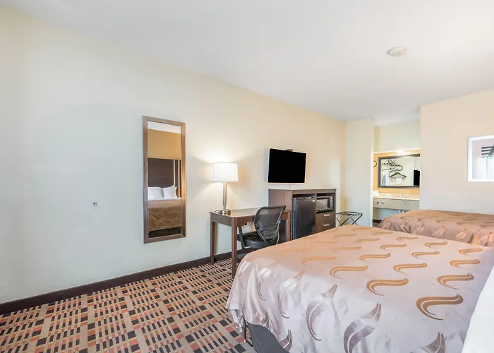 Quality Inn Johnson City Near Downtown