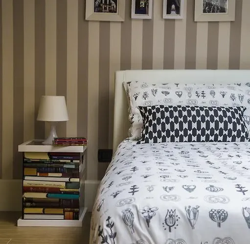 Piazza Roma Rooms