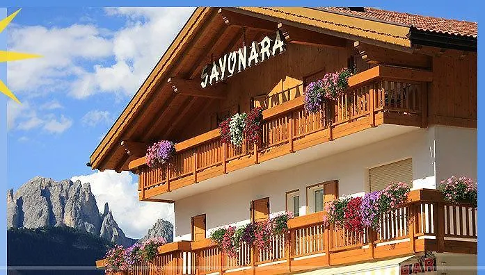 Hotel Garni Sayonara Moena
