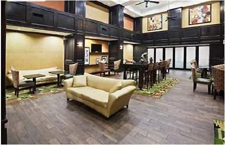Durant Inn & Suites