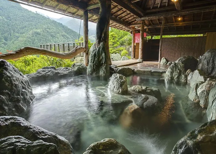 Hotel Kazurabashi