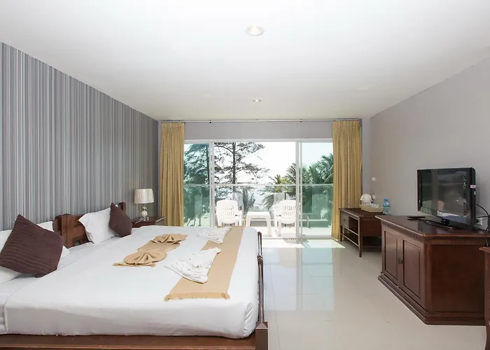 Time Out Hotel Beachfront