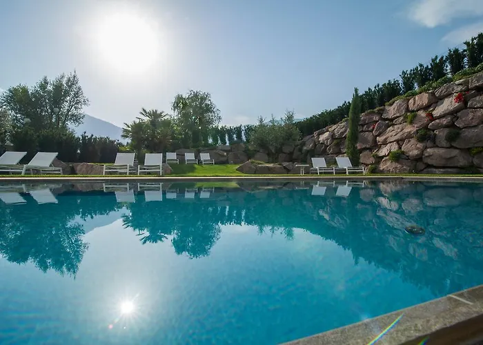 Hidalgo Suites Postal / Burgstall