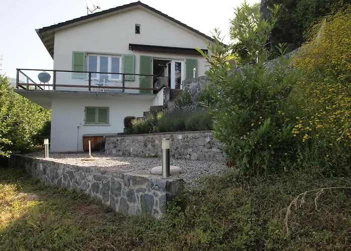 Montreux Family villas
