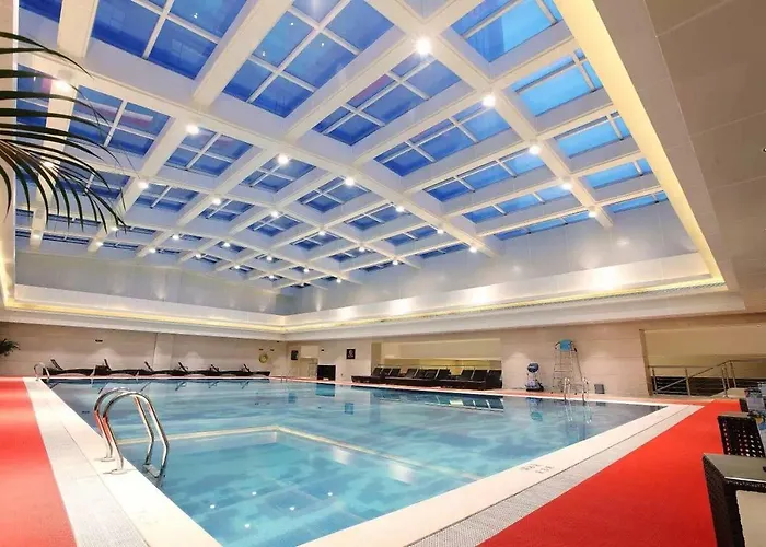 Embassador International Hotel