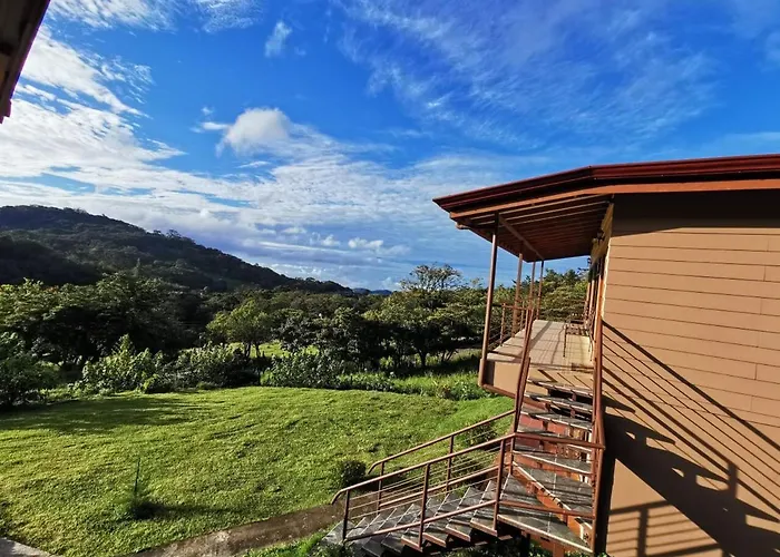 Monteluna Studios Monteverde